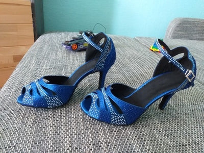 Customer dance shoes pic
