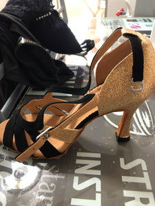 Customer dance shoes pic